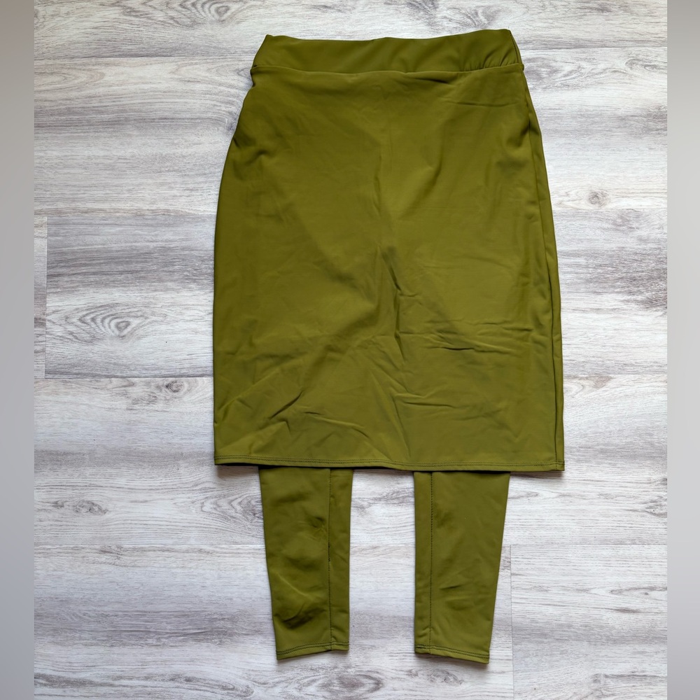 Olive Green Women's Skirt Set with Built-In Leggings